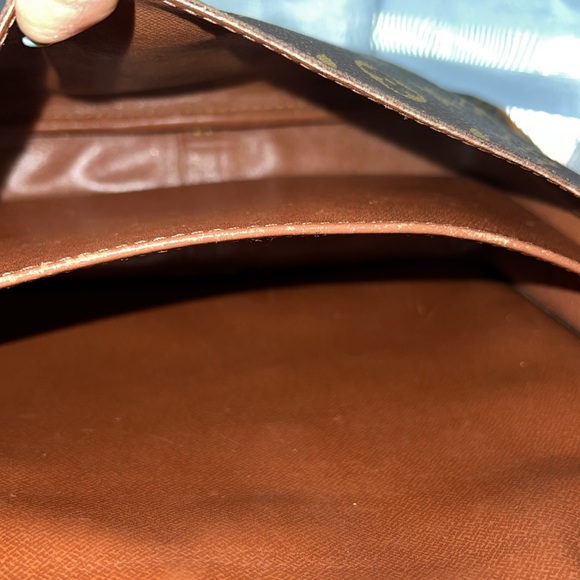 Louis Vuitton Cartouchiere GM - Picture 9 of 12